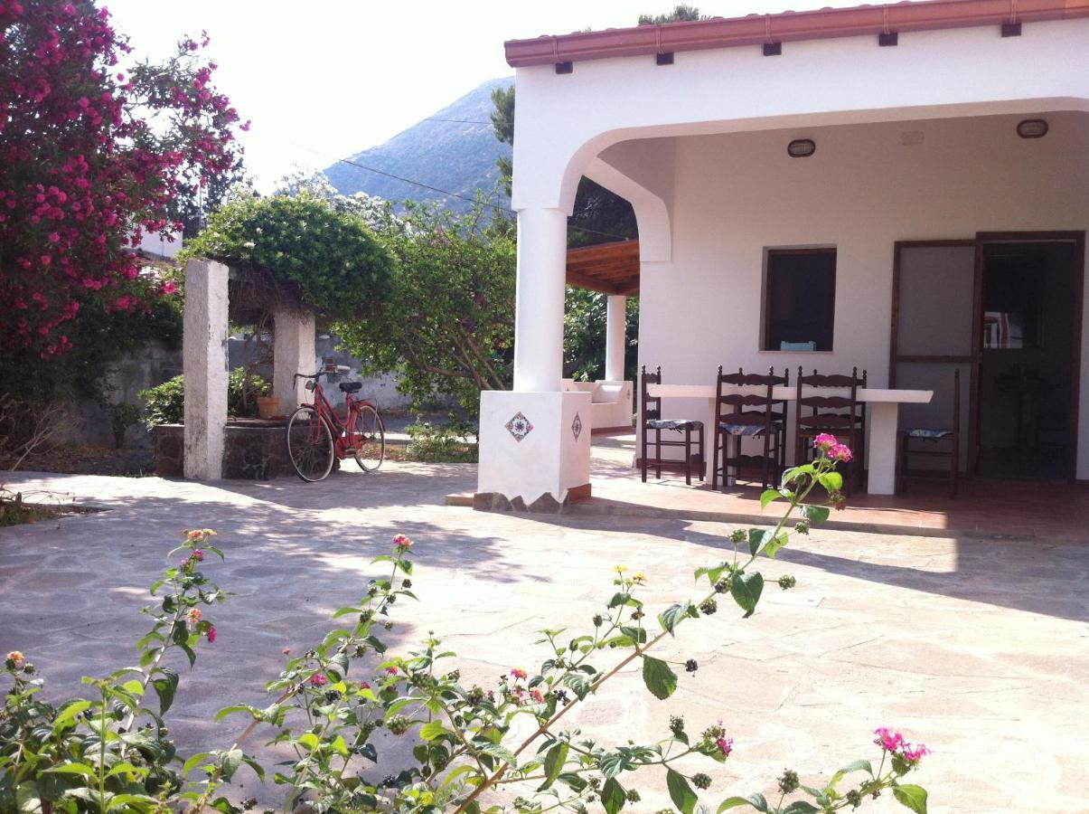 By The Vulcano - 70mq Large Garden And Patio * Vulcano (Isola)